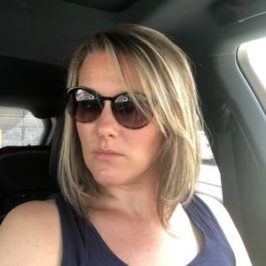 Meet your Posher, Lindsay